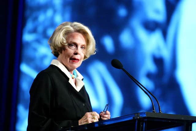 Hollywood actress Evans Evans, who starred in Bonnie and Clyde, has died at 91