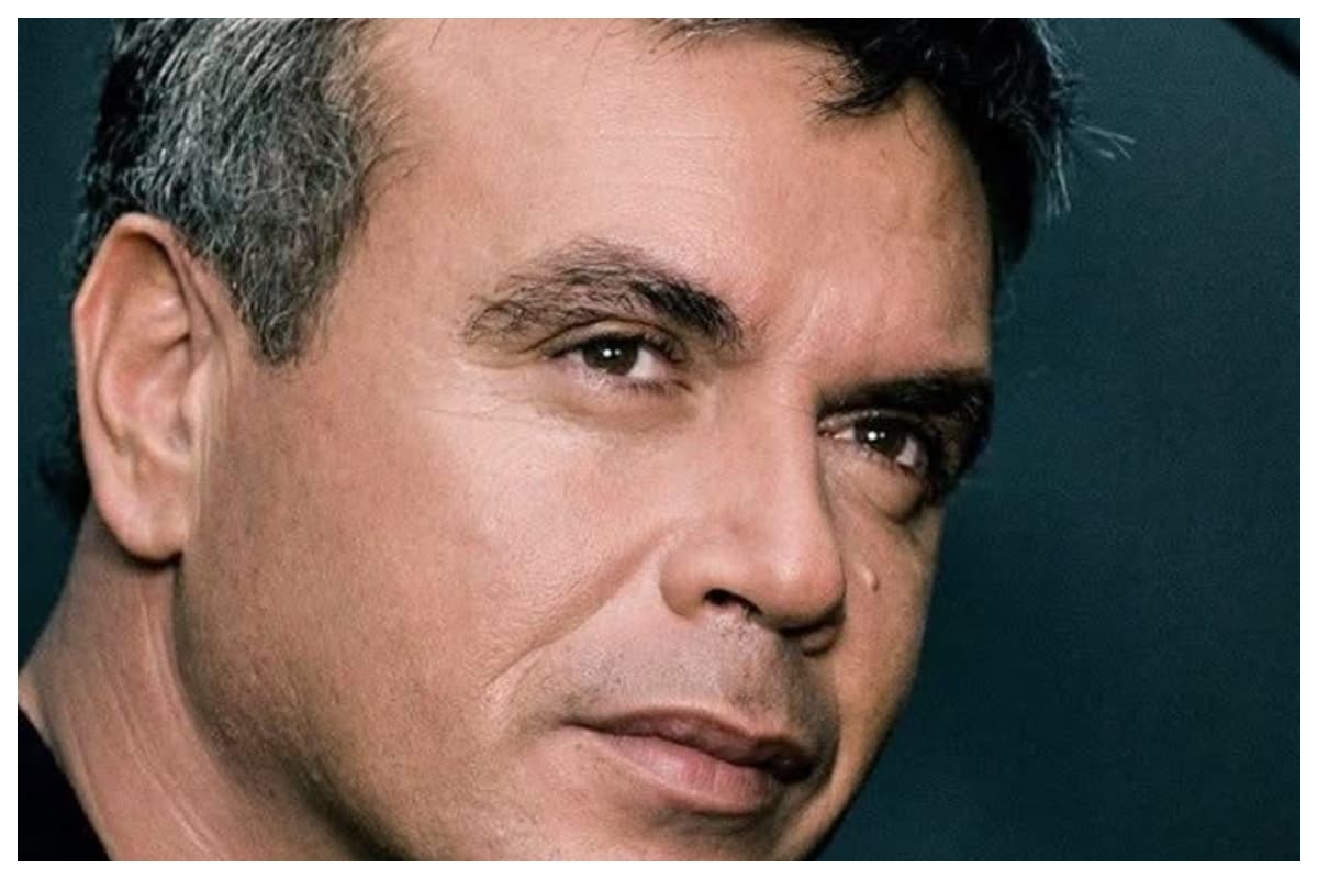 Manolis Roussakis Beloved singer Manolis Lidakis found dead in an Airbnb
