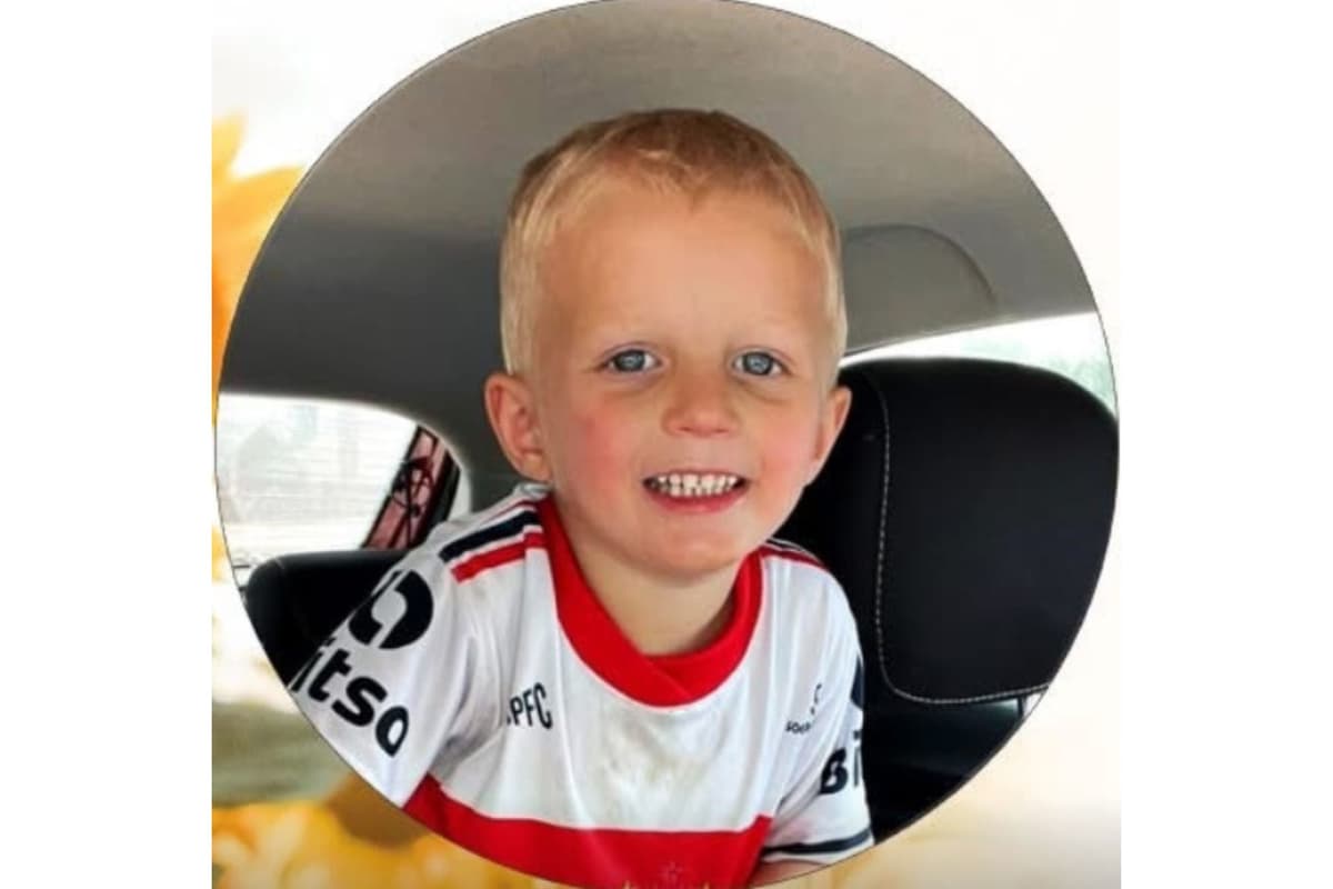Miguel Antunes Versari, forgotten for 10 hours in stepmother's car ...