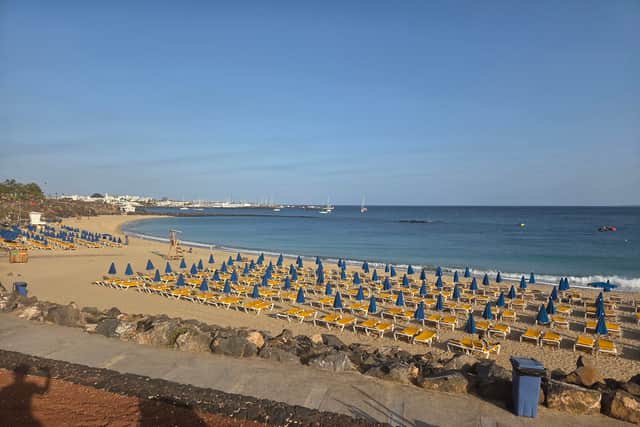 A popular beach in Lanzarote is closed off to swimmers and holidaymakers due to water contamination fears. (Photo: Facebook)