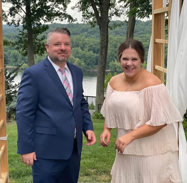 Social media influencer Emily Long, aged 34, shot and killed her husband 48-year-old Ryan Long, who was battling brain cancer, along with their two eldest children, and then killed herself. Photo by Facebook/Emily Long.