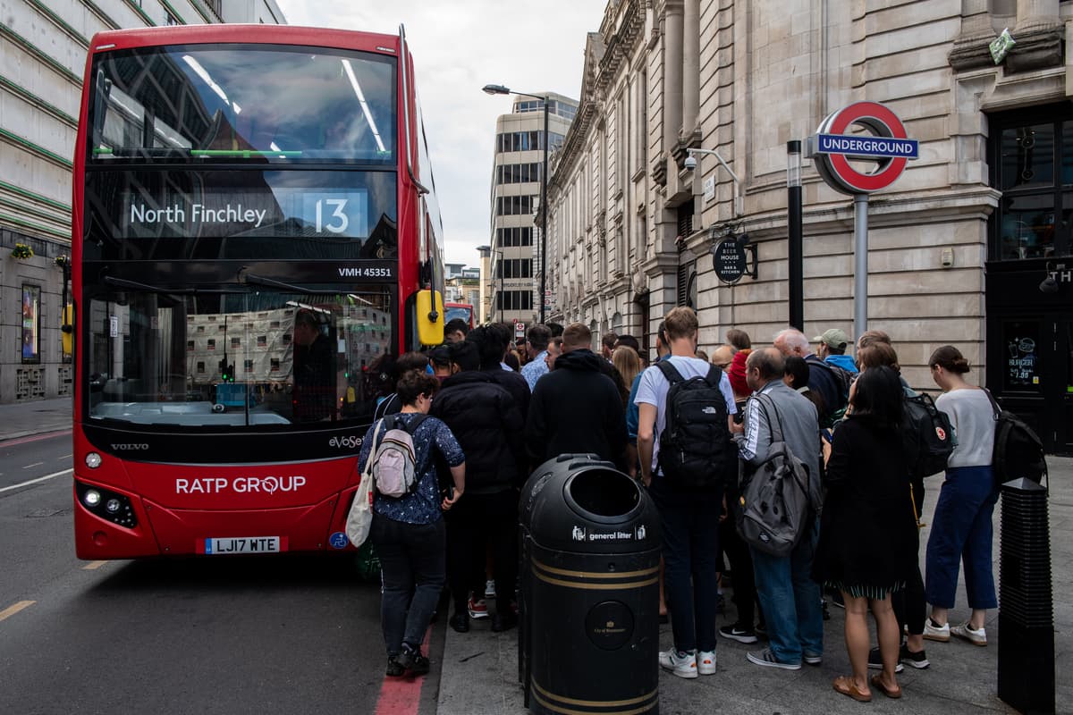 Are buses on strike today? Is there a bus strike in London this weekend