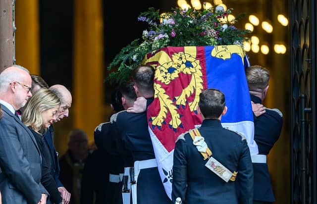 George Windsor, Earl of St Andrews (L), Prince Edward Duke of Kent (3L) and his daughter Lady Helen Taylor (2L) look on the as the bearer party carry the coffin in to Westminster Cathedral ahead of the funeral of Katharine, Duchess of Kent on September 15, 2025. Photo: Getty Images