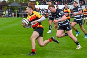 Richmond enjoyed a winning return to the second-tier after they defeated Chinnor