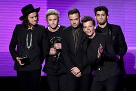 Liam Payne Death: Update on Harry Styles, Louis Tomlinson, Zayn Malik and Niall Horan a year on.  (L-R) Recording artists Harry Styles, Niall Horan, Liam Payne, Louis Tomlinson and Zayn Malik of One Direction accept the Favorite Pop/Rock Band/Duo/Group award onstage at the 2014 American Music Awards at Nokia Theatre L.A. Live on November 23, 2014 in Los Angeles, California.  (Photo by Kevin Winter/Getty Images)