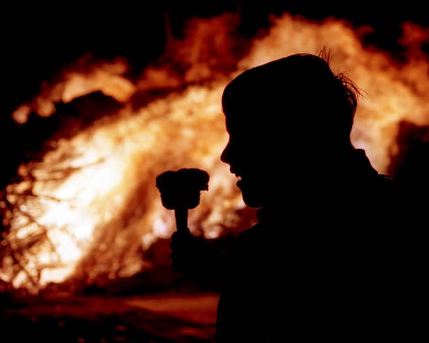 Celebrity chefs have put their own spin on bonfire night food