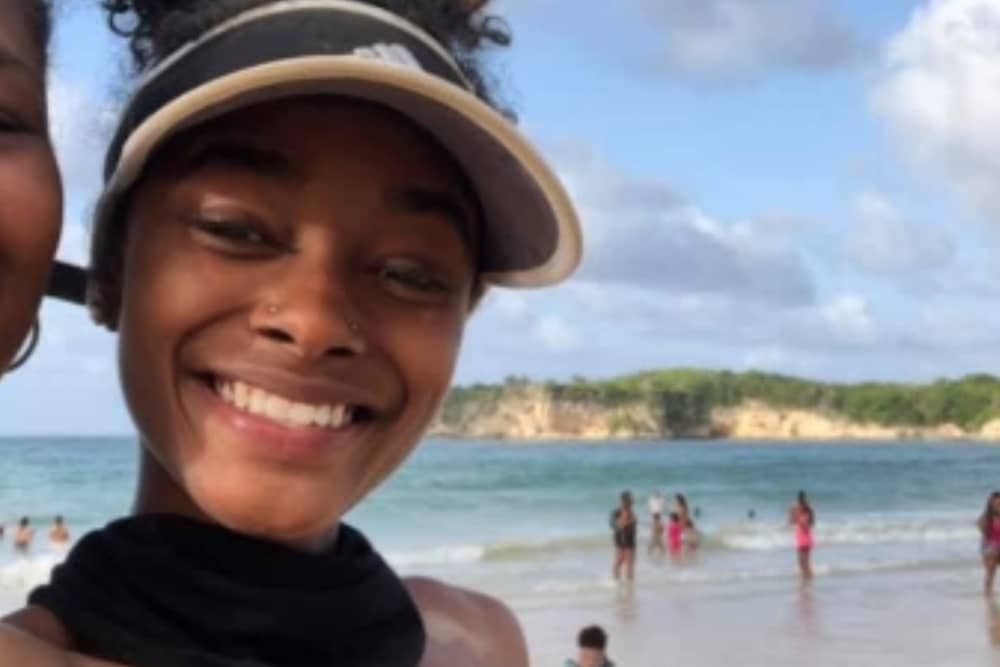 Imani Dia Smith, a former child star who appeared on Broadway in The Lion King, has died aged 26 after being stabbed at her home in New Jersey. 