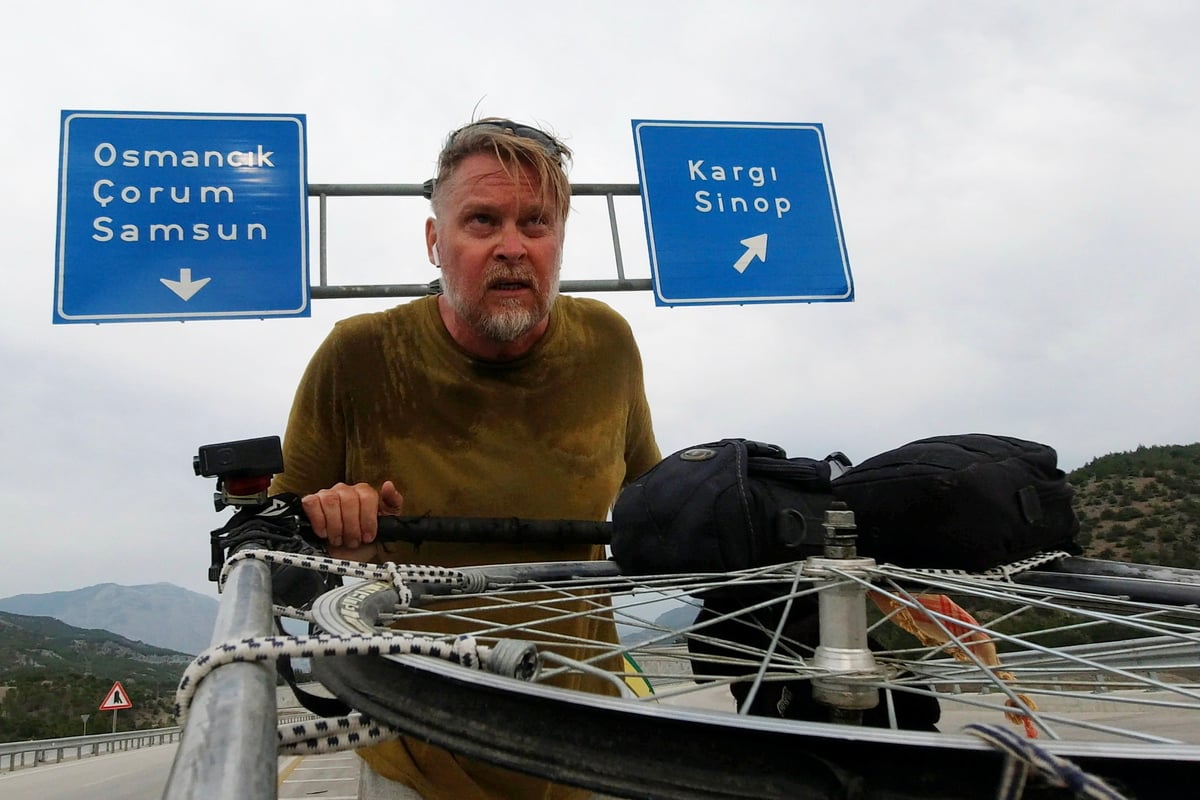 Karl Bushby: Brit nears Hull after extraordinary 28-year world trek