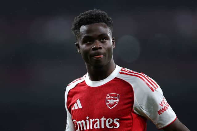 England winger Bukayo Saka has signed a new five-year contract with Arsenal until 2031.
