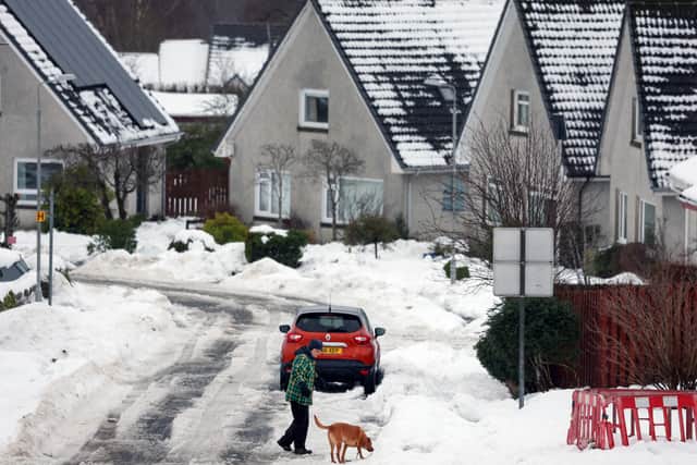 Met Office issues fresh snow and ice warnings as Arctic air blows in