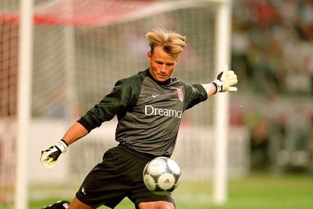 Former Arsenal goalkeeper Alex Manninger has died at 48 after his car was struck by a train. Alex Manninger of Arsenal in action during the Pre-Season Friendly Tournament match against Ajax at the Amsterdam ArenA, in Amsterdam, Holland. Ajax won the match 2-0. Photo: Ben Radford /Allsport
