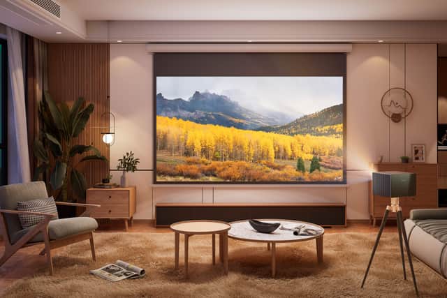 Interchangeable lenses and a brilliant auto setup system means you don't have to be fussy about where the projector beams from