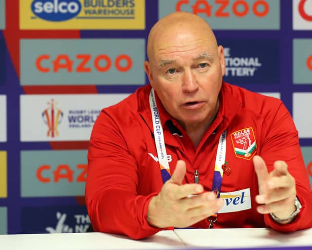 Tributes paid to Rugby league legend John Kear following his death at 71, was he married? John Kear, the then Head Coach of Wales looks on following the Rugby League World Cup 2021 Pool D match between Papua New Guinea and Wales at the Keepmoat Stadium on October 31, 2022 in Doncaster, England. (Photo by Alex Livesey/Getty Images for RLWC)