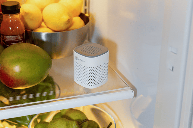 With no cables, batteries or maintenance required, the Vitesy Deo offers a surprisingly simple approach to everyday odours