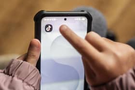  One in seven adults trust Government ministers to decide which social media platforms are appropriate for children, with more expressing confidence in parents, regulators and schools, a survey has found