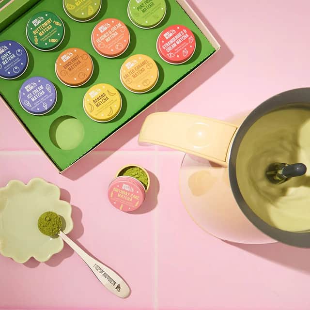 There's lots of matcha flavours to choose from to use with the Bird & Blend Matcha Latte Magic Whisk.