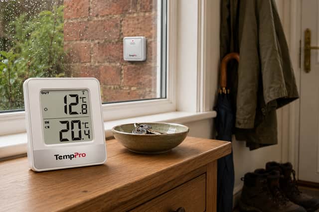 A simple indoor/outdoor thermometer might just be all the tech you ever need