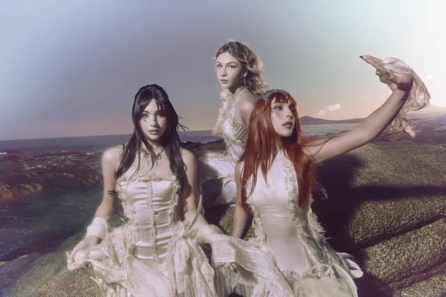 Alejandra, Daniela and Paulina Villarreal Vélez are three sisters from Monterrey, Mexico, who formed The Warning back in 2013. 'Everything's Failing' marks their fifth studio album and comes after the supported Yungblud on his UK tour earlier this year.