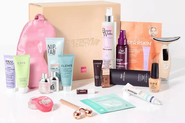 I’ve just received Very’s £75 Christmas Beauty Box is worth over £360 and I want to keep it for myself