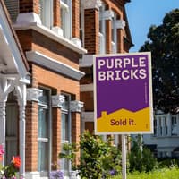The 10 things you can do to help sell your house quicker, according to a housing expert
