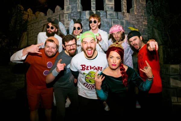 Hailing from the swamps of Hampshire, The Ogretones are the UK’s #1 musical
tribute to the Shrek film soundtracks. Featuring multiple vocalists and a full brass
section, this 9-piece band will have you singing, dancing and partying like it’s still
2001…