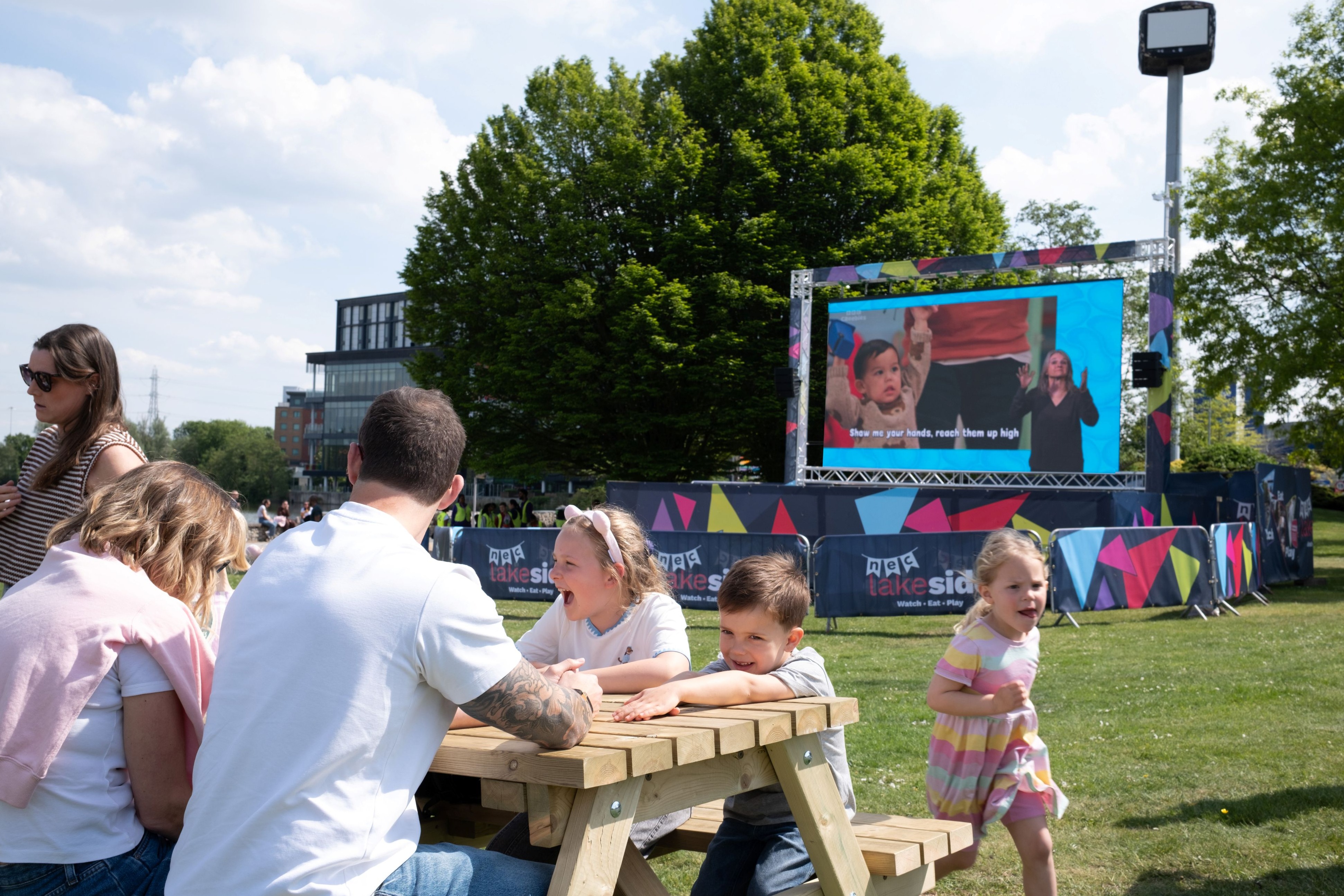 Parents can grab free tickets to major family attractions before summer ends