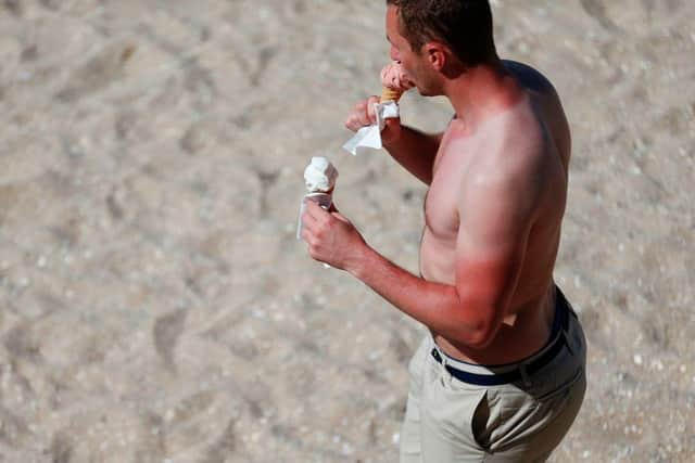 Do you know how to keep your skin safe in the sun? (Photo: CHARLY TRIBALLEAU/AFP via Getty Images)