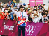 IZU, JAPAN - JULY 26: Thomas Pidcock of Team Great Britain poses with the gold medal after the Men's Cross-country race on day three of the Tokyo 2020 Olympic Games at Izu Mountain Bike Course on July 26, 2021 in Izu, Shizuoka, Japan. (Photo by Tim de Waele/Getty Images)