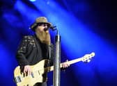 Dusty Hill, bassist of American rock-blues band ZZ Top, has died at the age of 72 (Photo: SEBASTIEN BOZON/AFP via Getty Images)