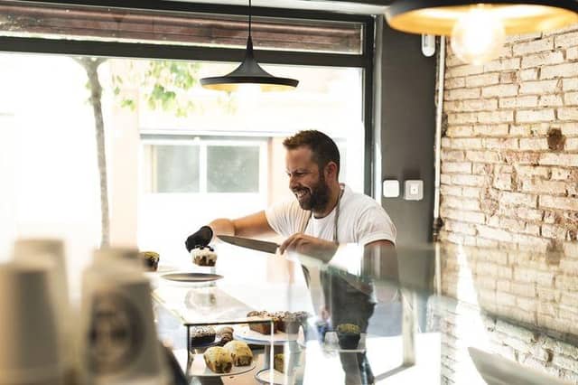 Research shows that despite wider market volatility, confidence in crypto is growing with 1 in 2 small business owners planning to use cryptocurrencies in the next 1 - 2 years