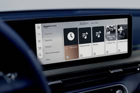 Genesis infotainment hub