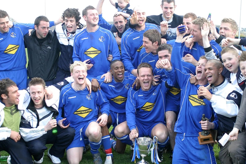 Buxton celebrate winning both the league and the NCEL President's Cup in 2006.
