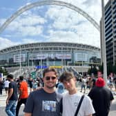 Calling all Oasis fans! Here is how to print FREE pictures of the tour!