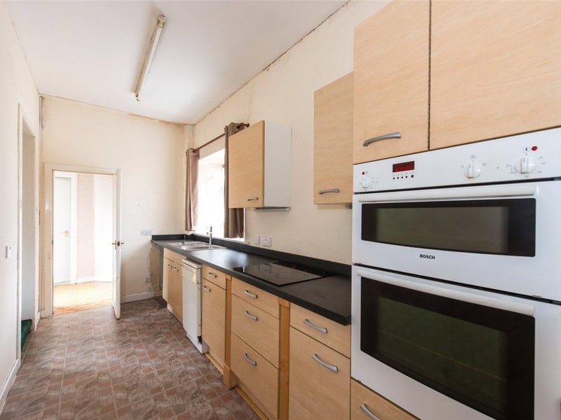 Gardener's cottage - kitchen.