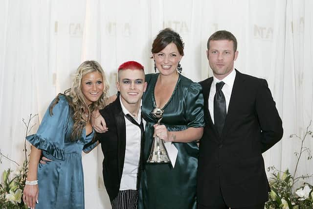 Nikki Grahame, Pete Bennett, Davina McCall and Dermot O'Leary pose with the award for Most Popular Reality Programme at the National Television Awards 2006 (Photo: MJ Kim/Getty Images)