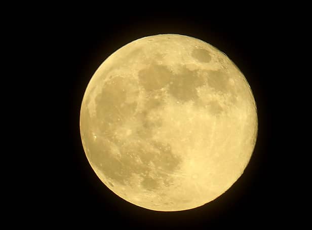 A supermoon occurs when the full moon is closest to the Earth (Photo: Getty Images)