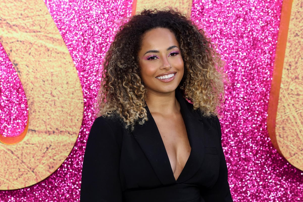 Amber Gill shocks Chloe Burrows as she reveals the rapper that inboxed her