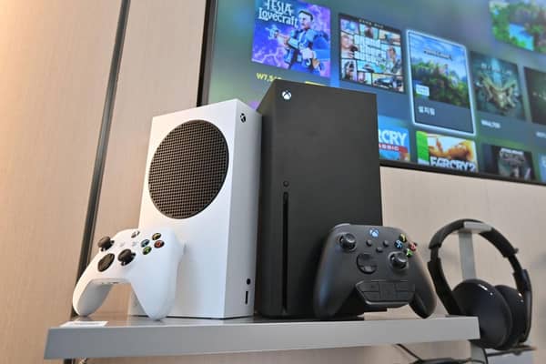 XBox Series X is still difficult to purchase a year on from when it was first released. (Photo: JUNG YEON-JE/AFP via Getty Images)