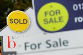 The average UK house price was £271,068 in December, says the Nationwide Building Society