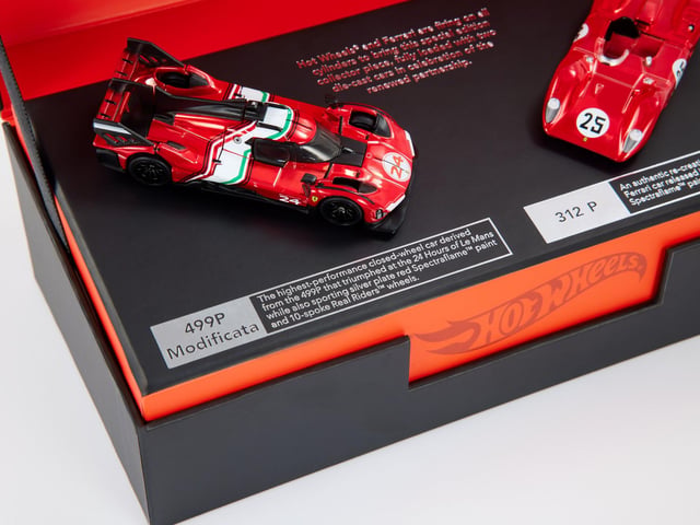 The first set features two legendary Ferrari track cars